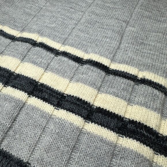 Milwaukee Knit Ribbed Knit Sweater Mens XL True Vintage 1960s - Picture 5 of 6